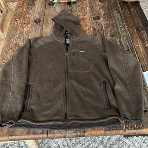 Patagonia full zip hooded sweater / sweatshirt